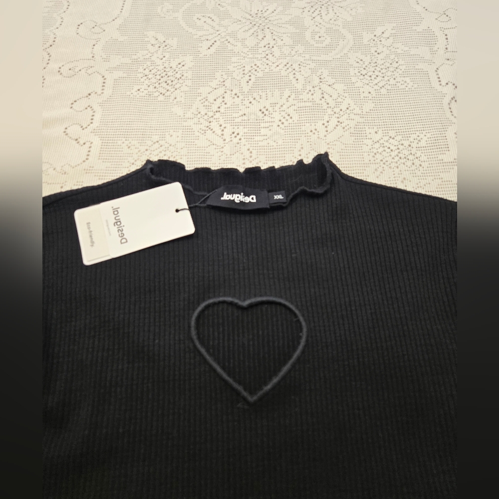 Desigual Black Dress with Lavender Sleeves - Picture 11 of 12